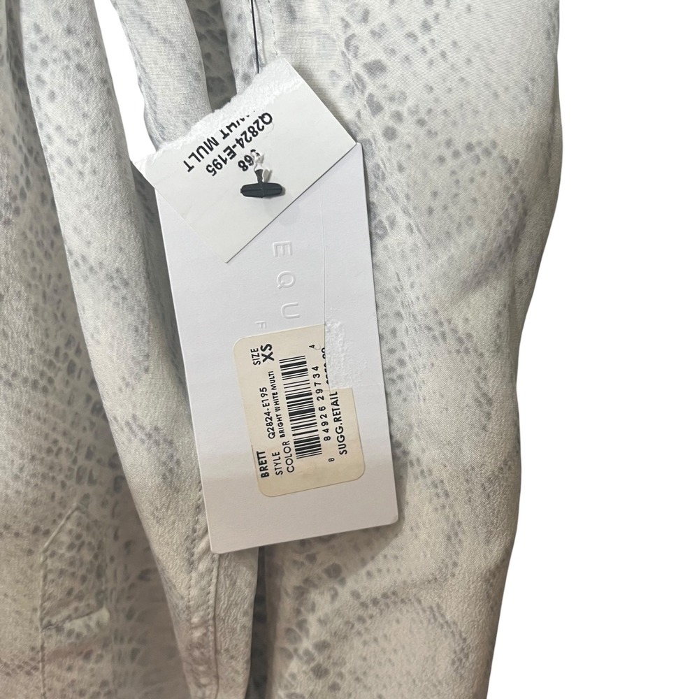 Equipment Brett Silk Shirt XS White Snake Print Button Front Office Chic
New - Picture 8 of 10